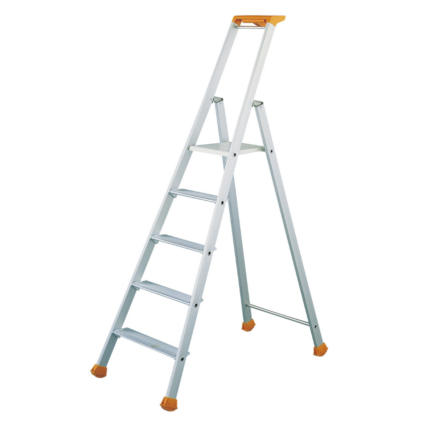 Escalera MP PRO de 5 peldaños con altura de trabajo 3.10 m, portaherramientas integrado y ruedas opcionales, diseñada para profesionales.