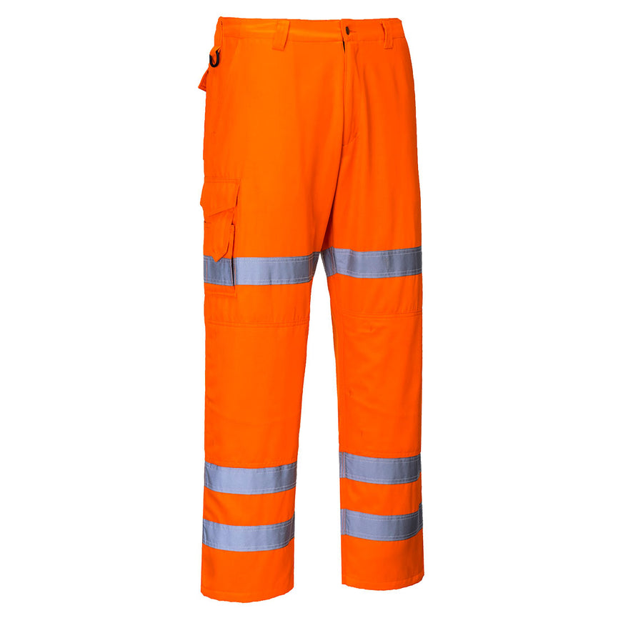 Pantalones Portwest Combat de alta-visibilidad con tres bandas