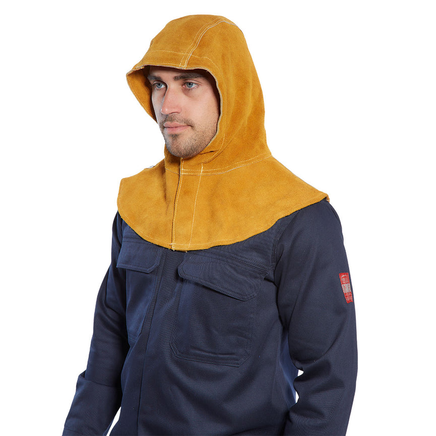 Capucha de cuero